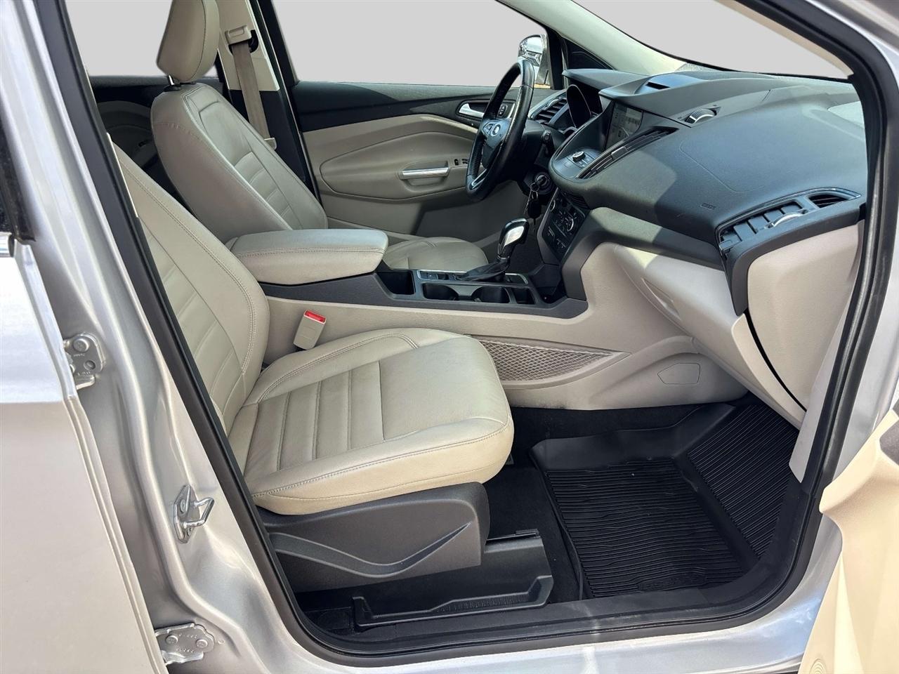 Ford Escape SEL 4WD 2018