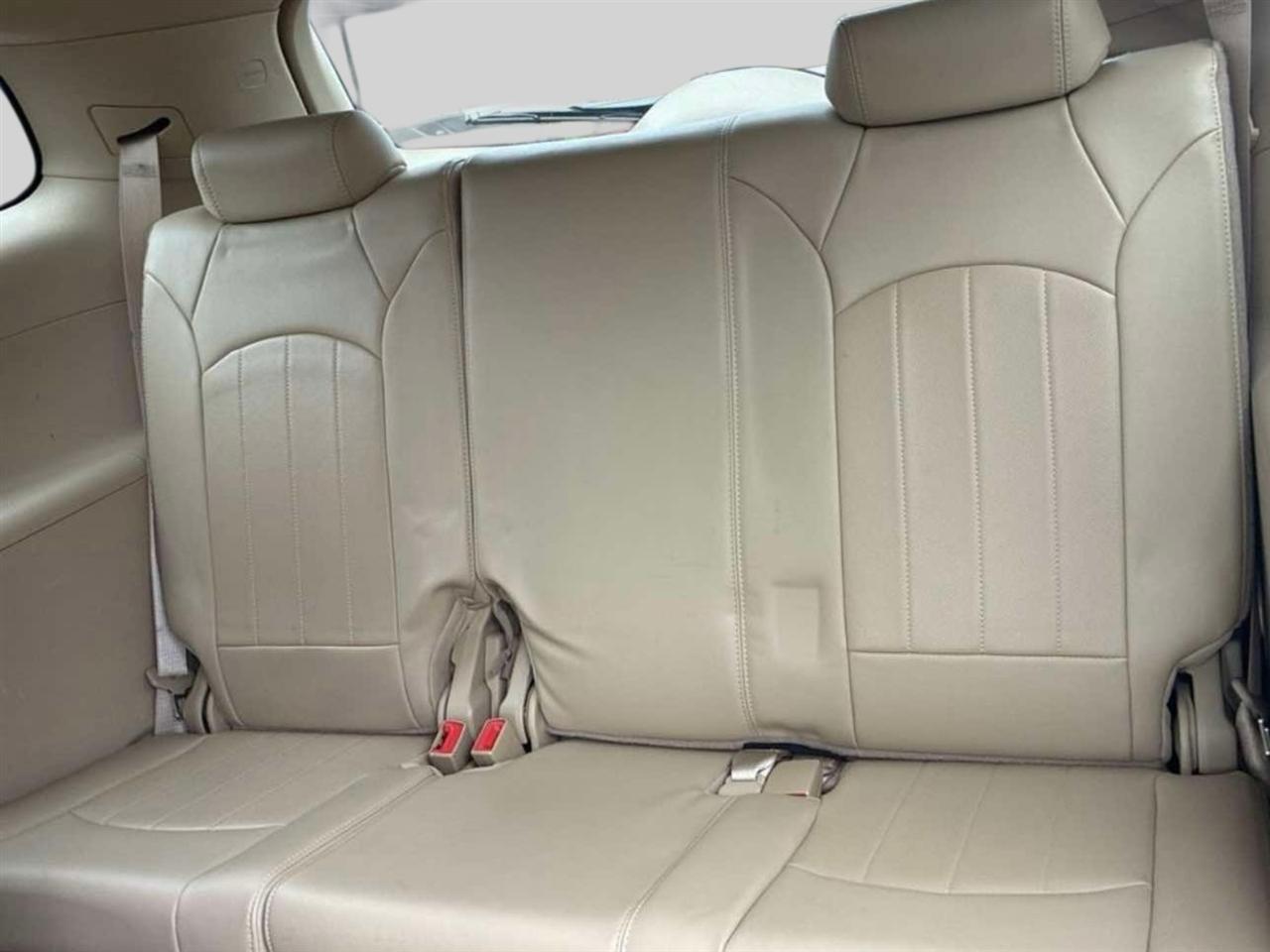Buick Enclave FWD 4dr CXL-1 2011