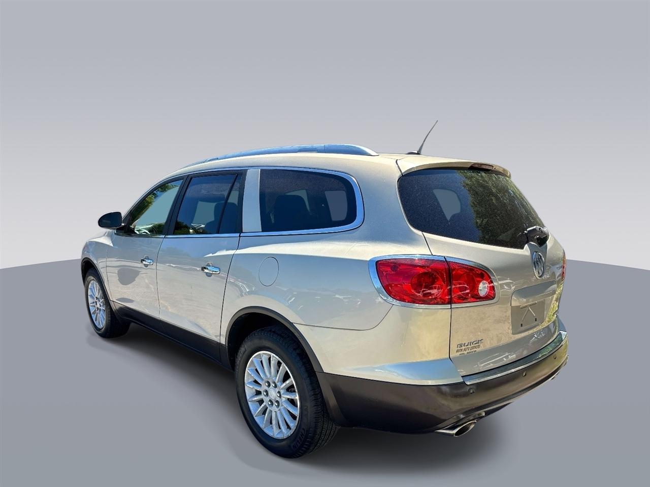 Buick Enclave FWD 4dr CXL-1 2011