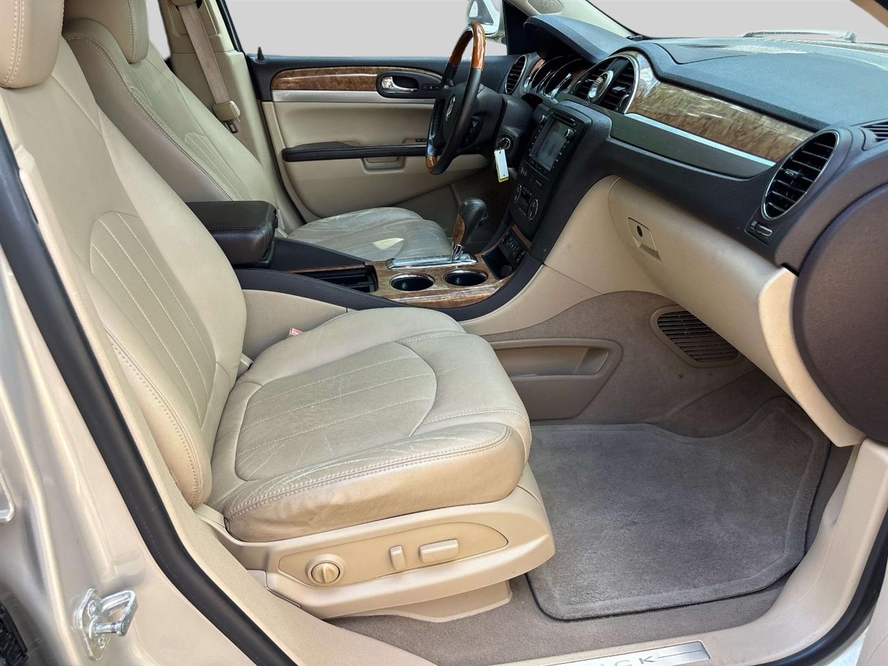 Buick Enclave FWD 4dr CXL-1 2011