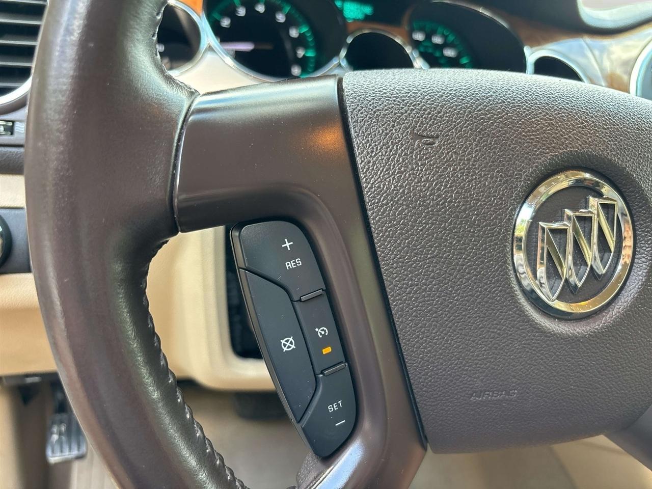 Buick Enclave FWD 4dr CXL-1 2011