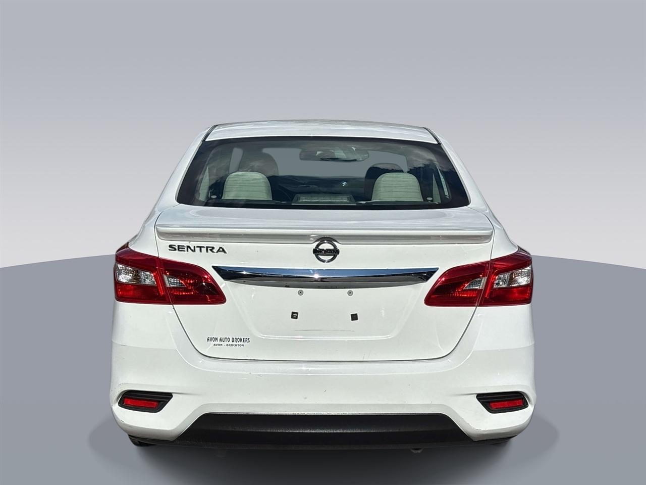 Nissan Sentra S CVT 2017