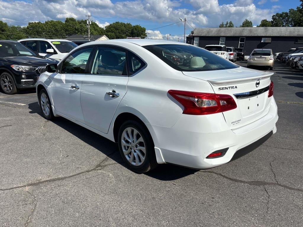 Nissan Sentra S CVT 2017