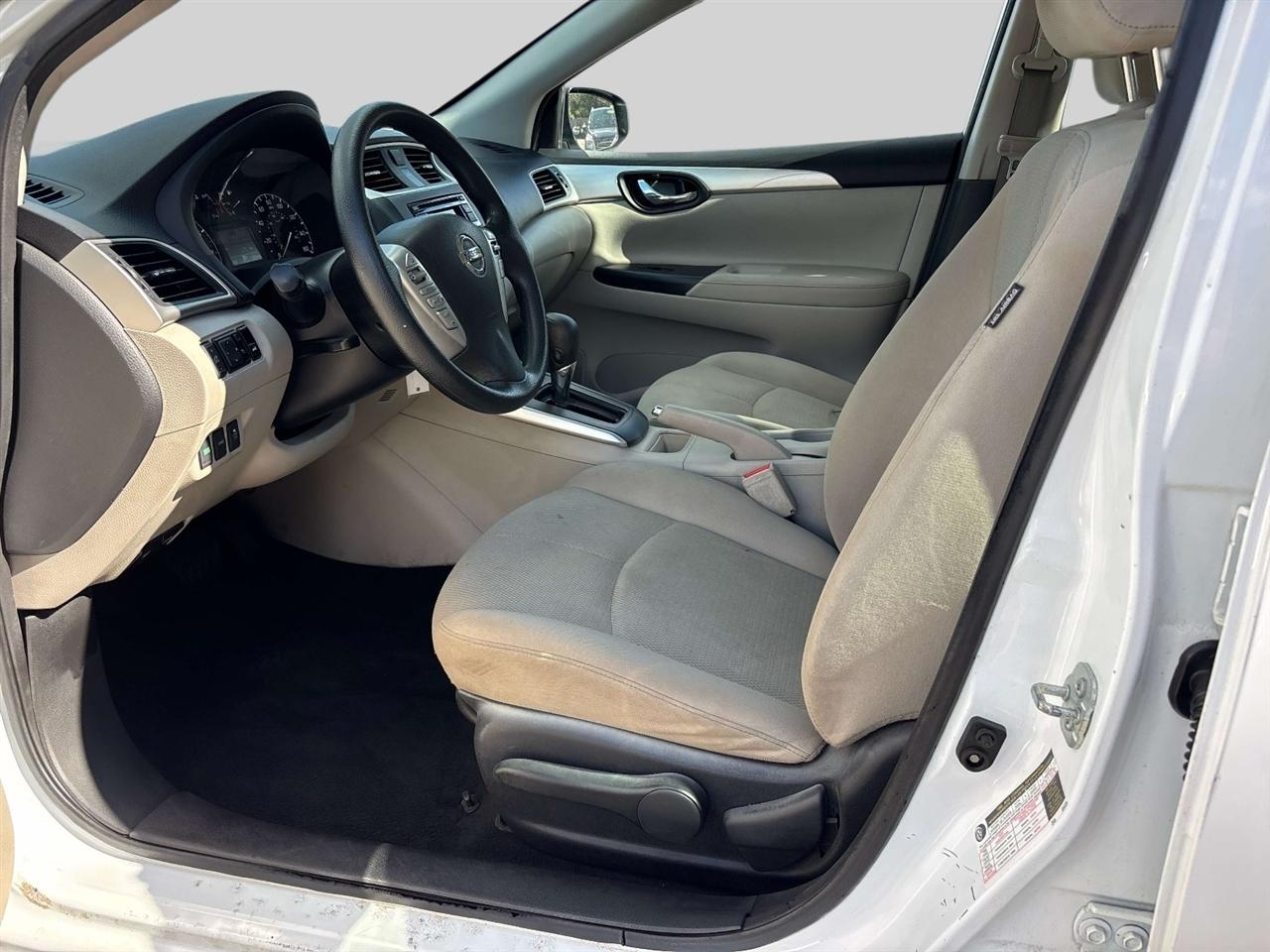 Nissan Sentra S CVT 2017