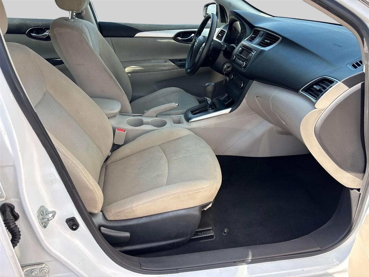 Nissan Sentra S CVT 2017