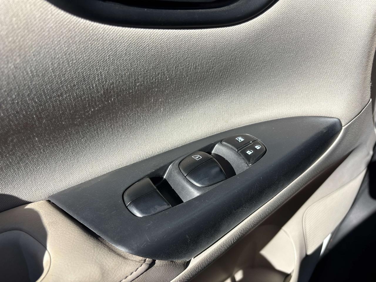 Nissan Sentra S CVT 2017