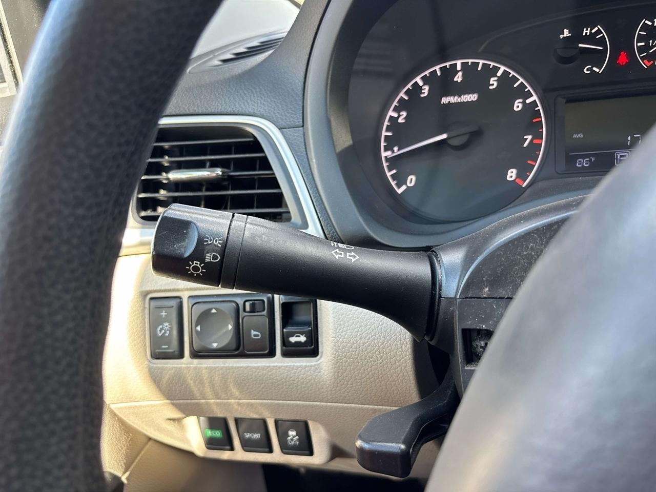 Nissan Sentra S CVT 2017