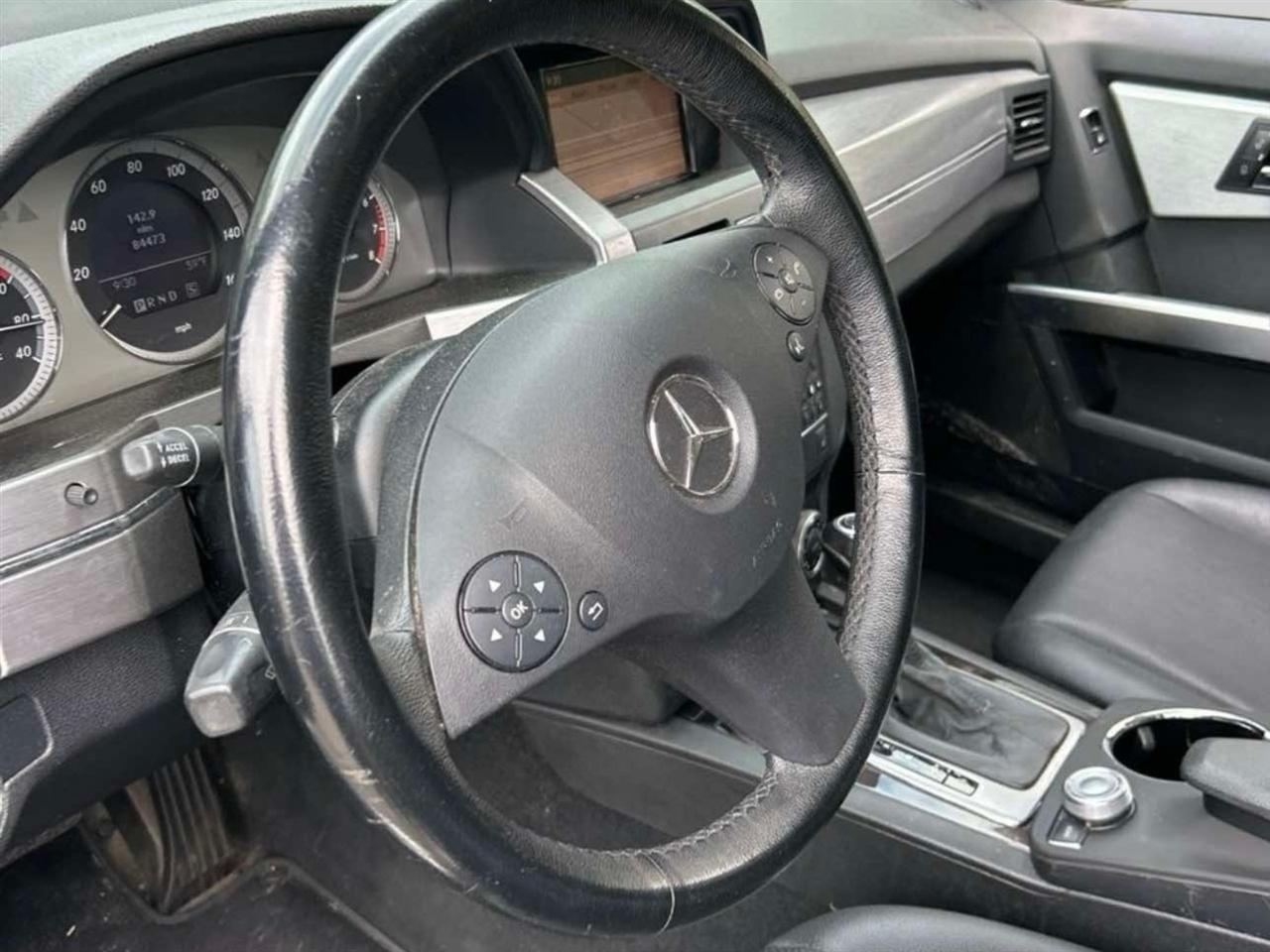 Mercedes-Benz GLK-Class 4MATIC 4dr GLK 350 2010