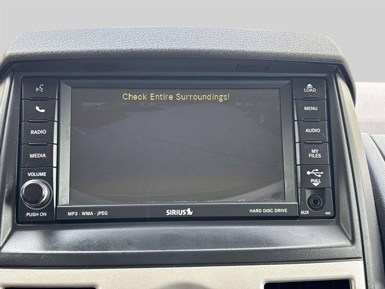 Chrysler Town & Country 4dr Wgn Touring Plus 2010