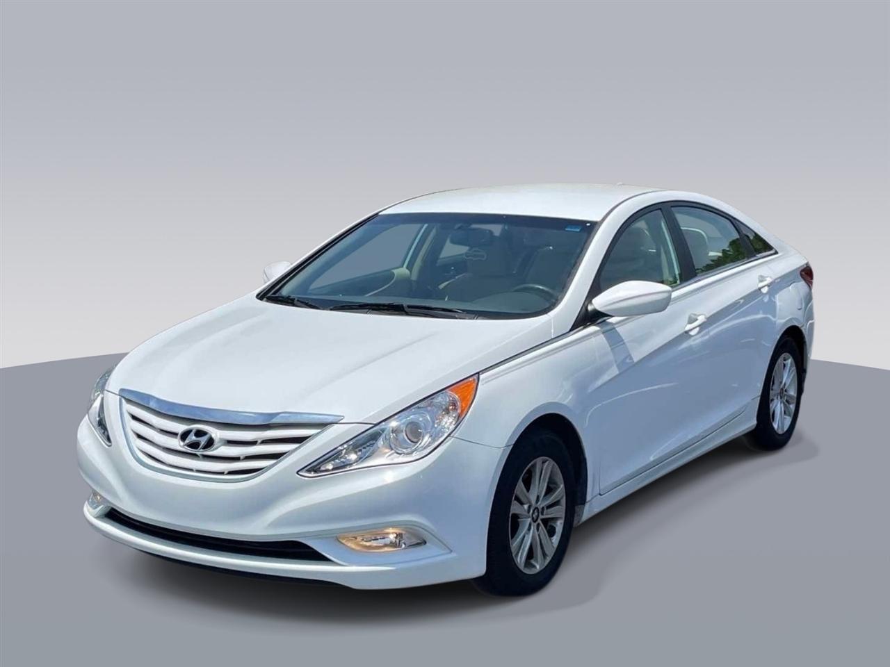 Hyundai Sonata 4dr Sdn 2.4L Auto GLS 2013