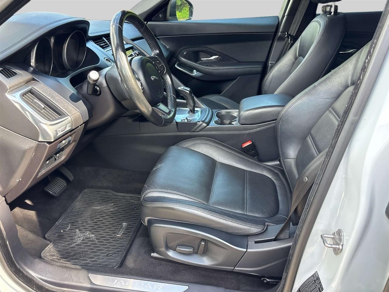Jaguar E-Pace P300 AWD R-Dynamic S 2018