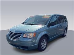 2010 Chrysler Town & Country 