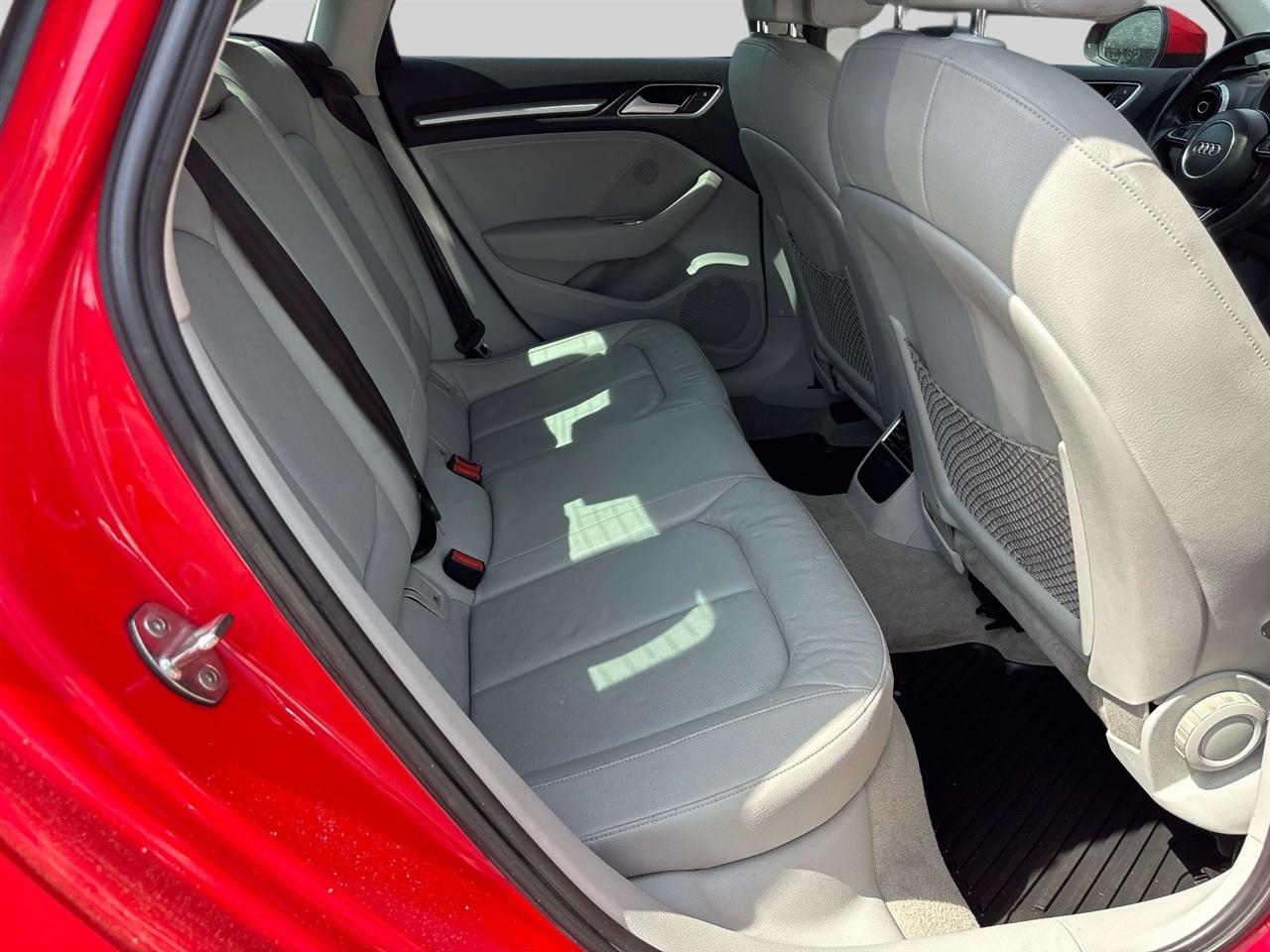 Audi A3 4dr Sdn FWD 1.8T Premium 2016