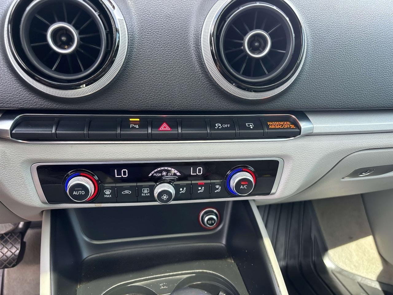 Audi A3 4dr Sdn FWD 1.8T Premium 2016