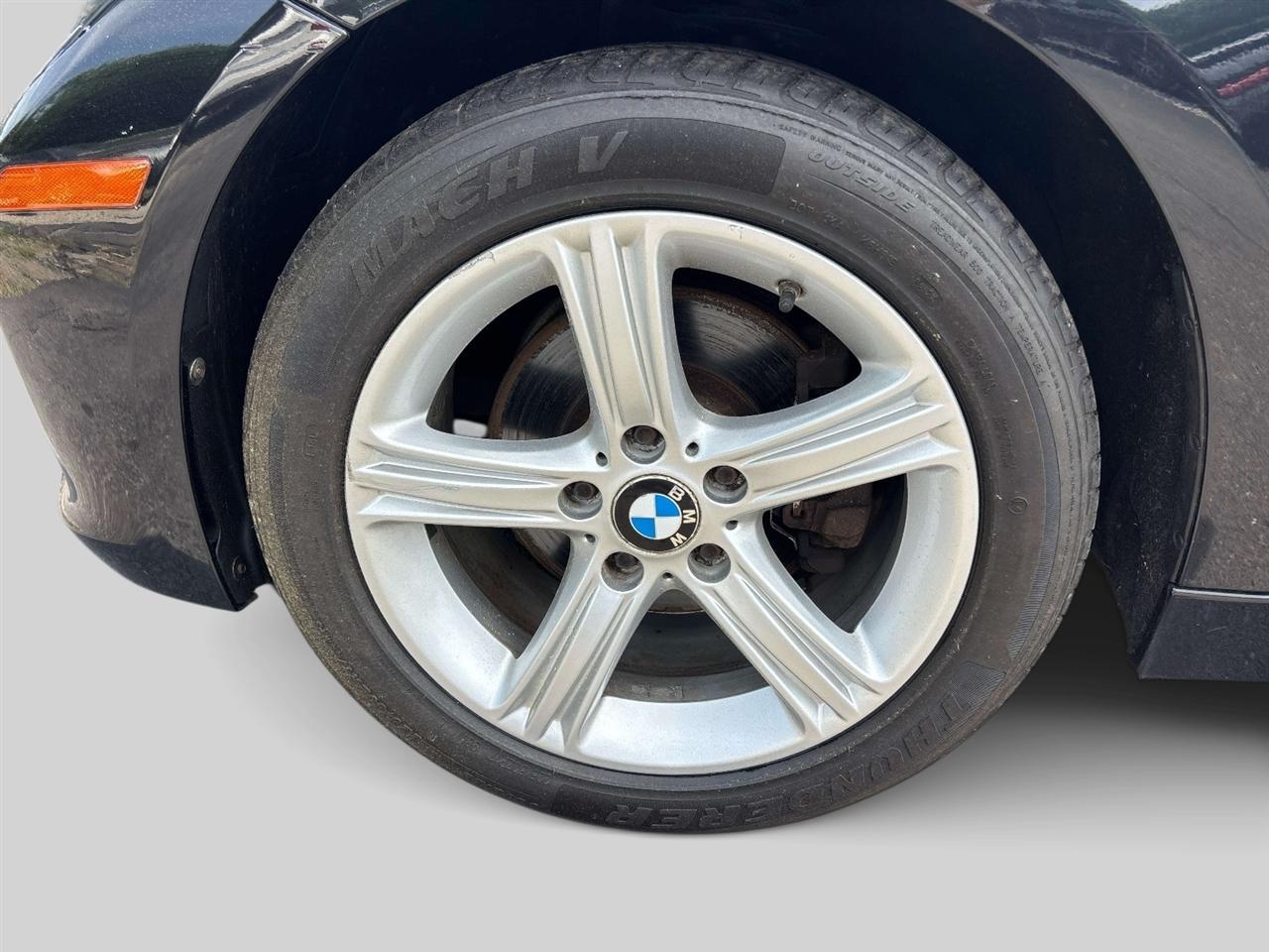 BMW 3 Series 4dr Sdn 328i xDrive AWD SULEV 2014