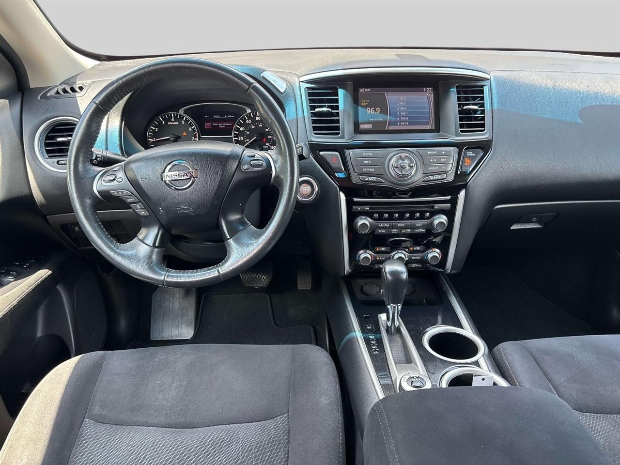 Nissan Pathfinder 4WD 4dr SV *Ltd Avail* 2015