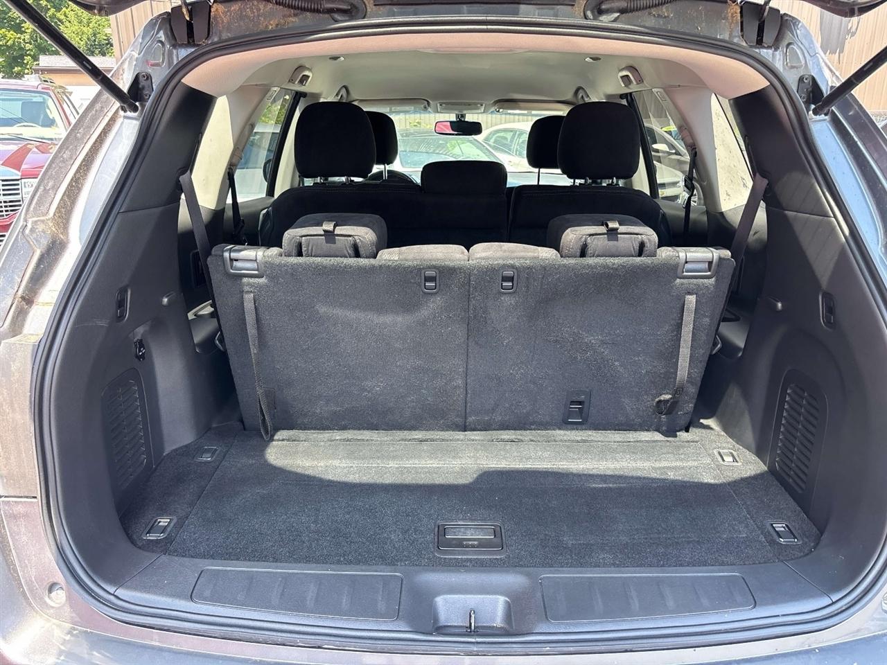 Nissan Pathfinder 4WD 4dr SV *Ltd Avail* 2015
