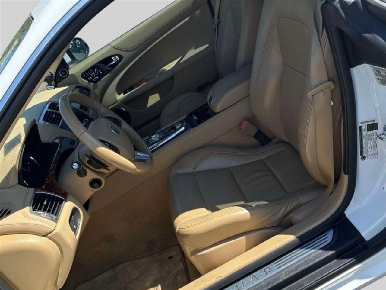 Jaguar XK 2dr Cpe 2012