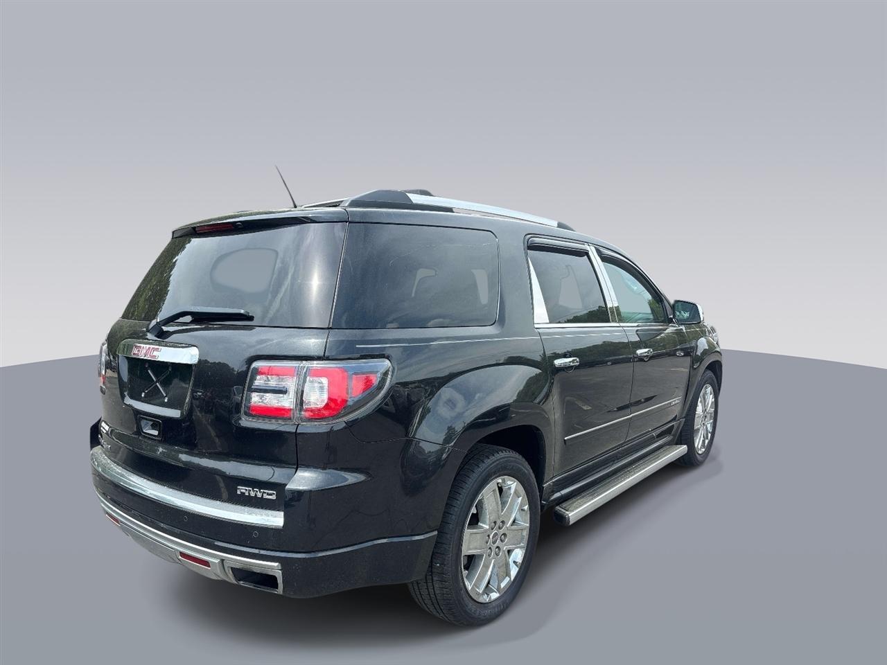 GMC Acadia AWD 4dr Denali 2015