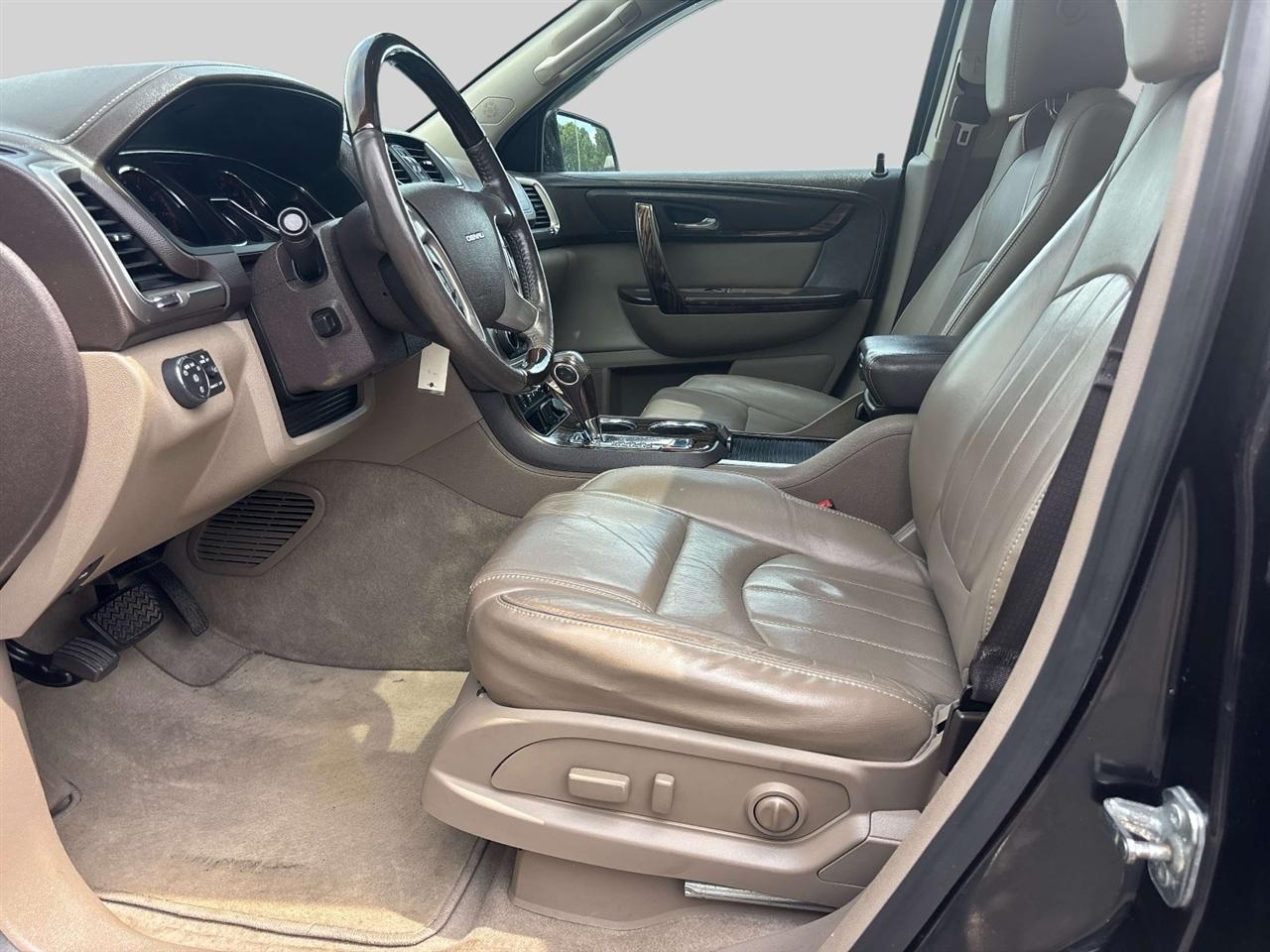 GMC Acadia AWD 4dr Denali 2015
