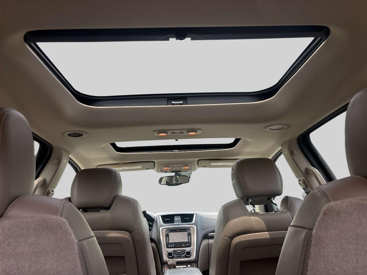 GMC Acadia AWD 4dr Denali 2015