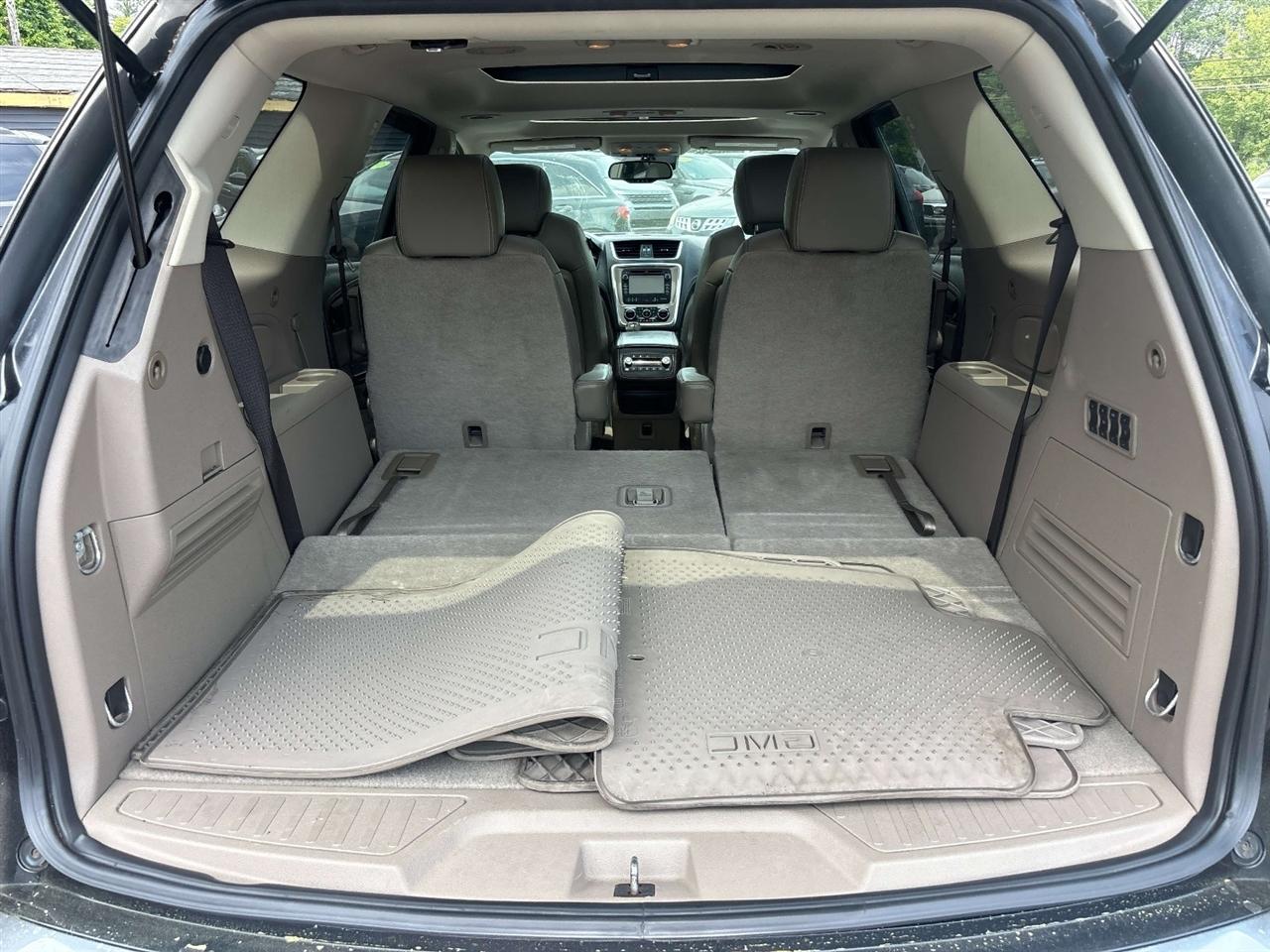 GMC Acadia AWD 4dr Denali 2015