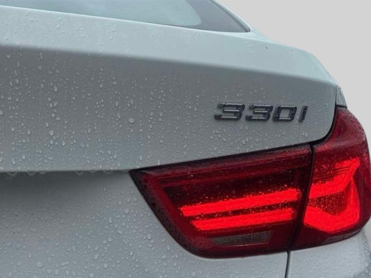 BMW 3 Series 330i xDrive Gran Turismo 2017