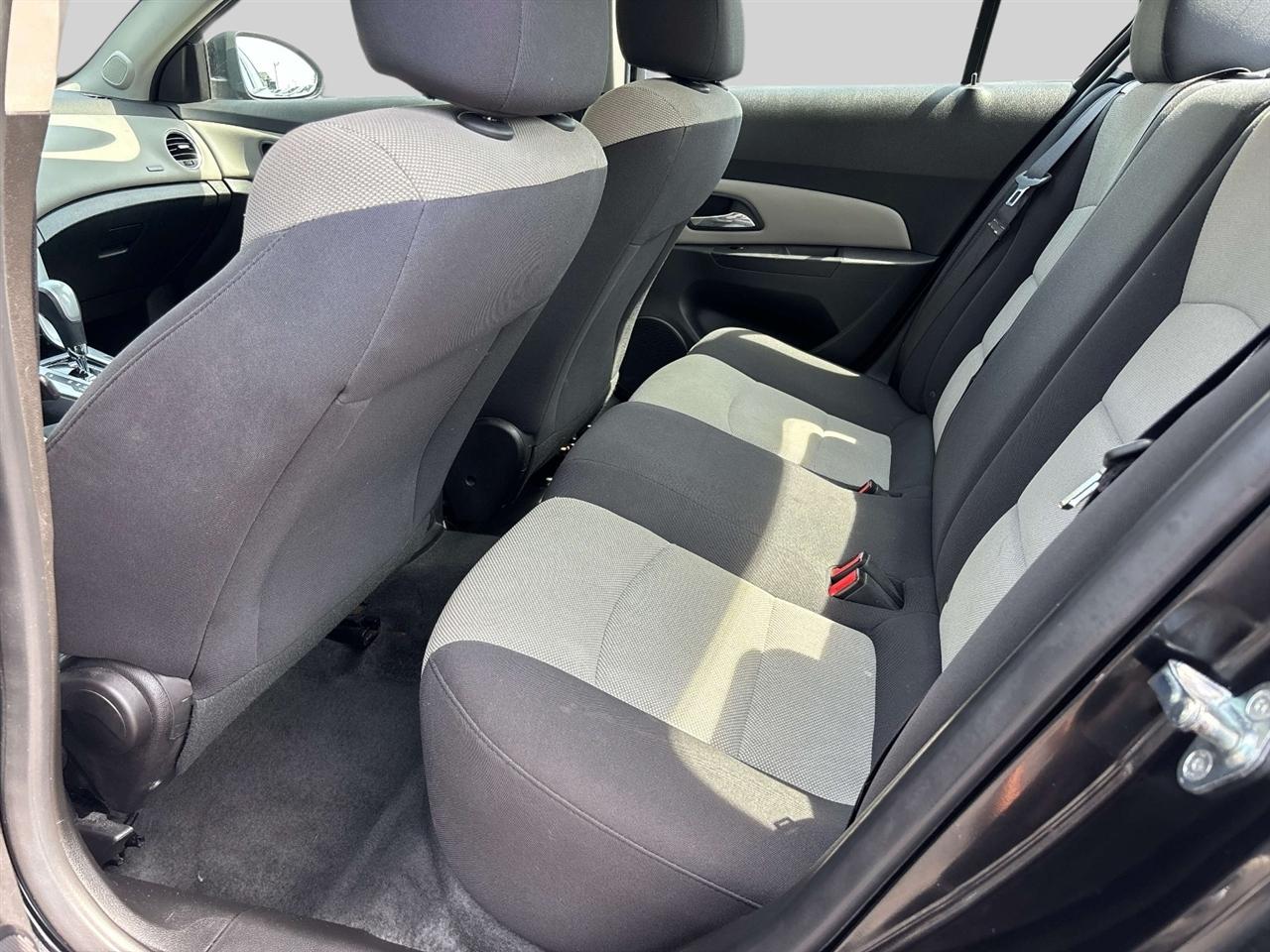 Chevrolet Cruze Limited 4dr Sdn Auto LS 2016