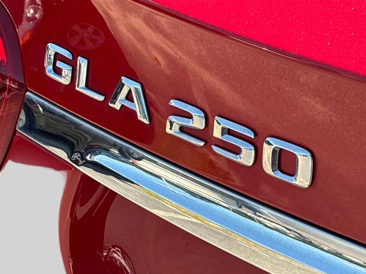 Mercedes-Benz GLA-Class 4MATIC 4dr GLA 250 2015