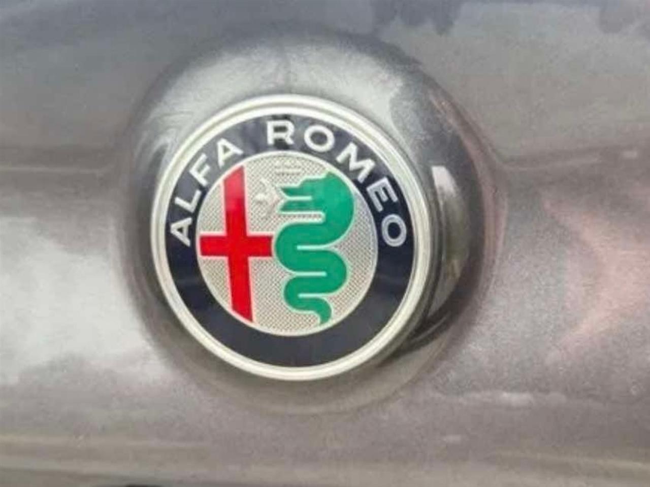 Alfa Romeo Giulia RWD 2018