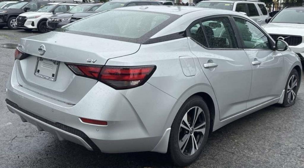 Nissan Sentra SV CVT 2020