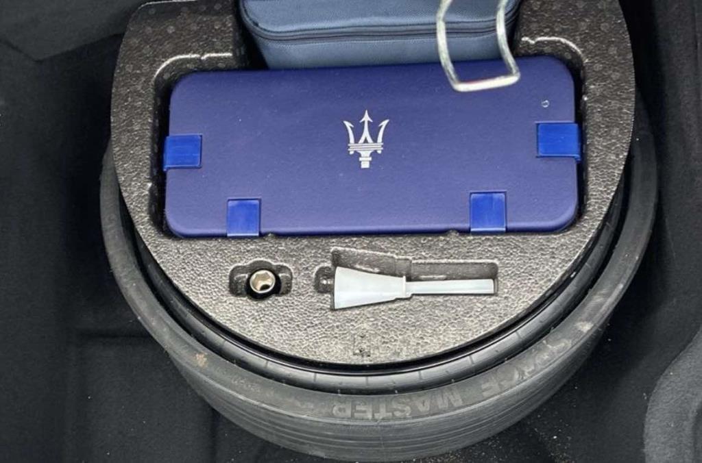 Maserati Quattroporte 4dr Sdn Quattroporte GTS 2014