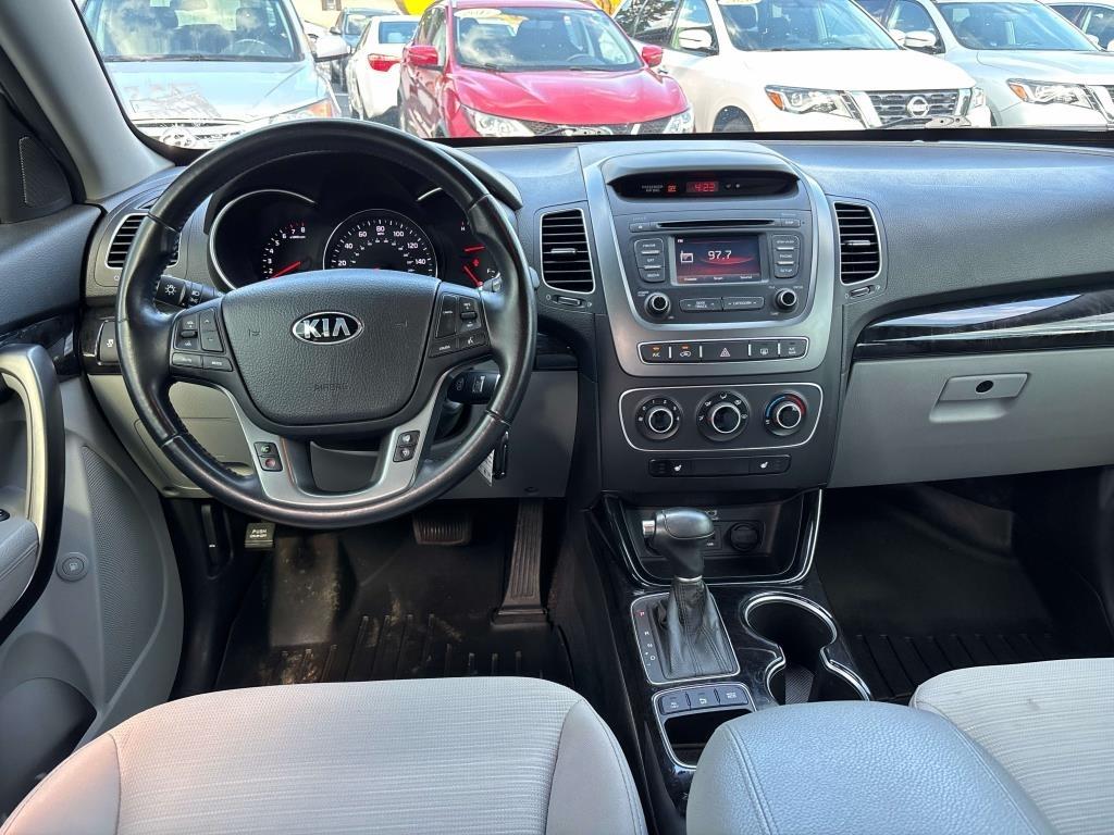 Kia Sorento AWD 4dr V6 LX 2014
