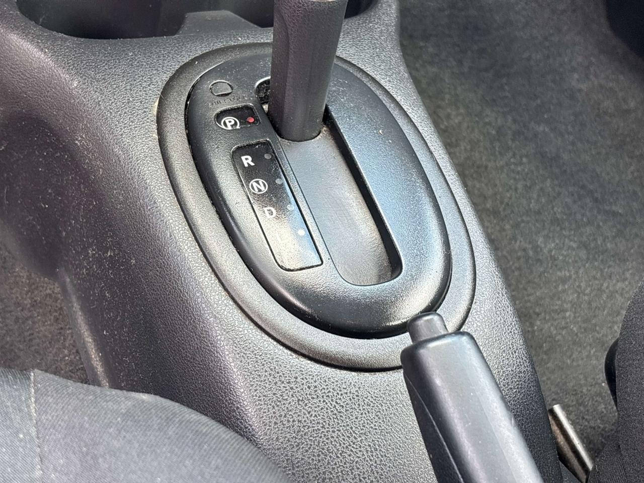 Nissan Versa 4dr Sdn CVT 1.6 S Plus 2015