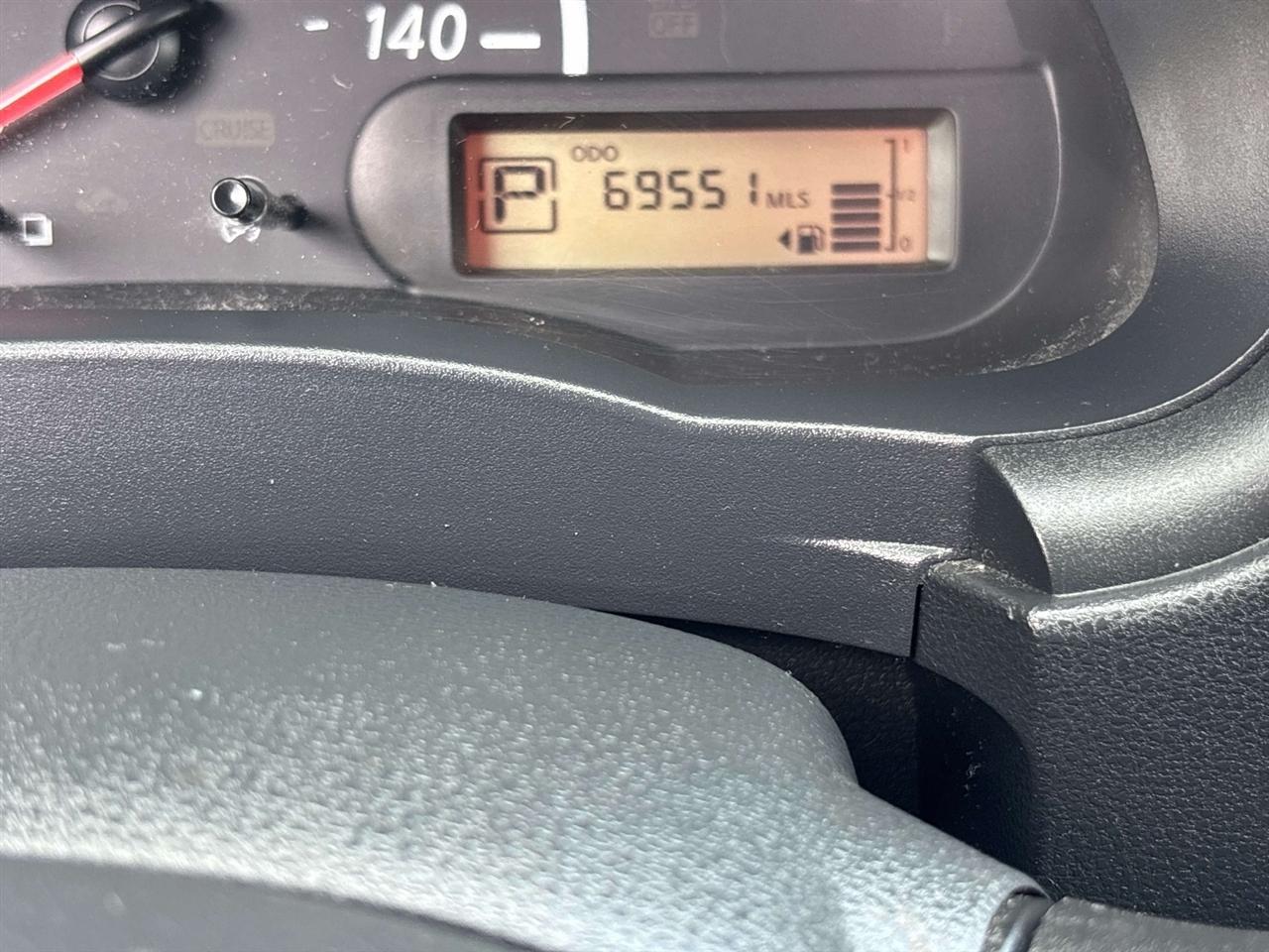 Nissan Versa 4dr Sdn CVT 1.6 S Plus 2015