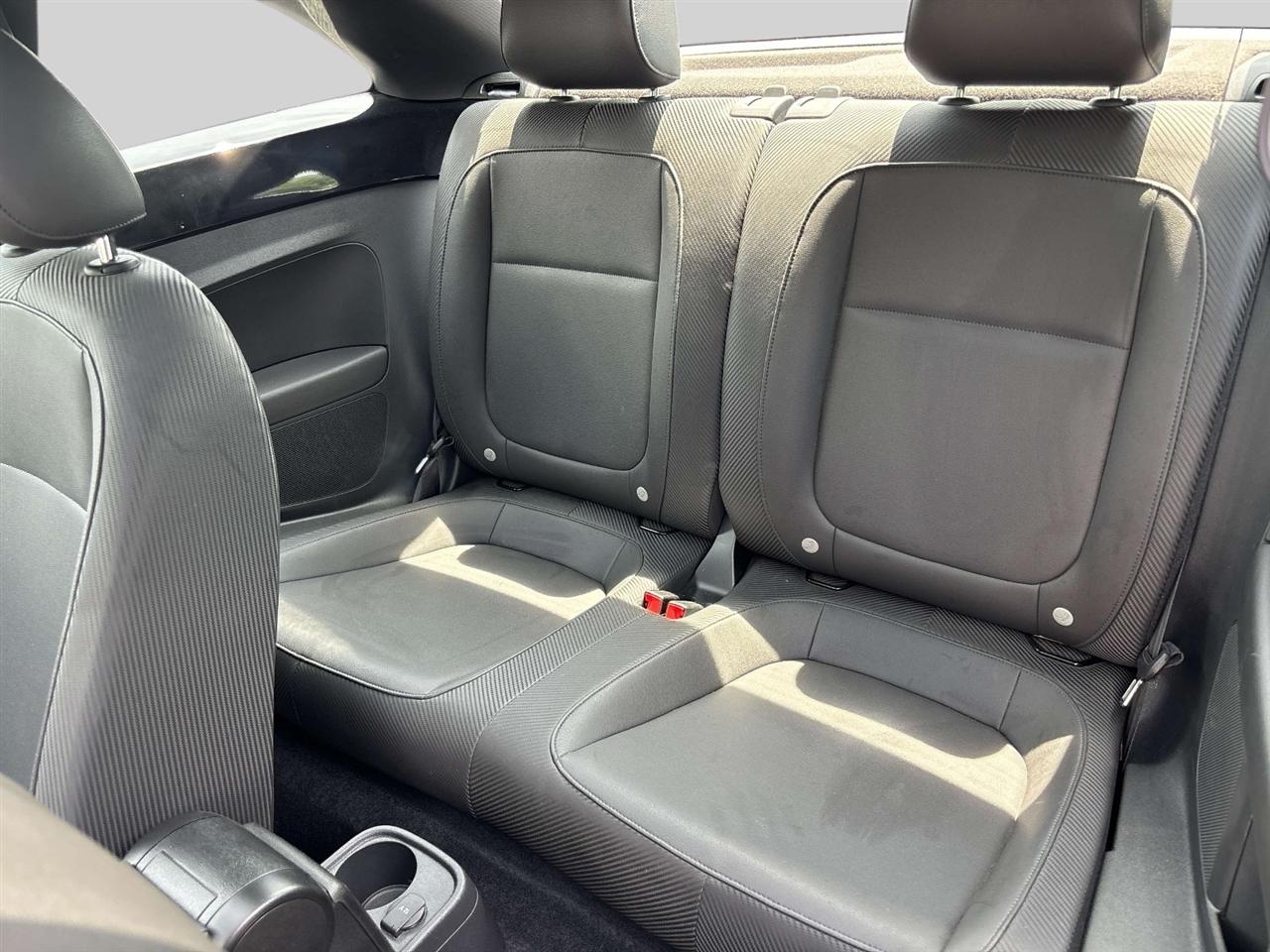 Volkswagen Beetle Coupe 2dr Auto 2.5L PZEV 2013