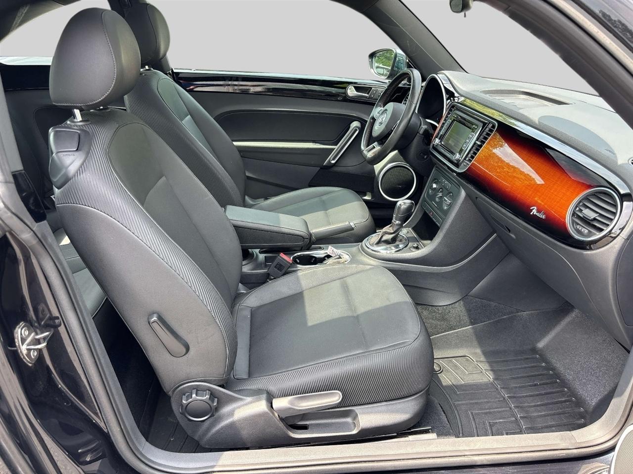 Volkswagen Beetle Coupe 2dr Auto 2.5L PZEV 2013