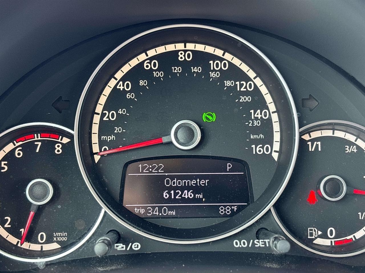 Volkswagen Beetle Coupe 2dr Auto 2.5L PZEV 2013