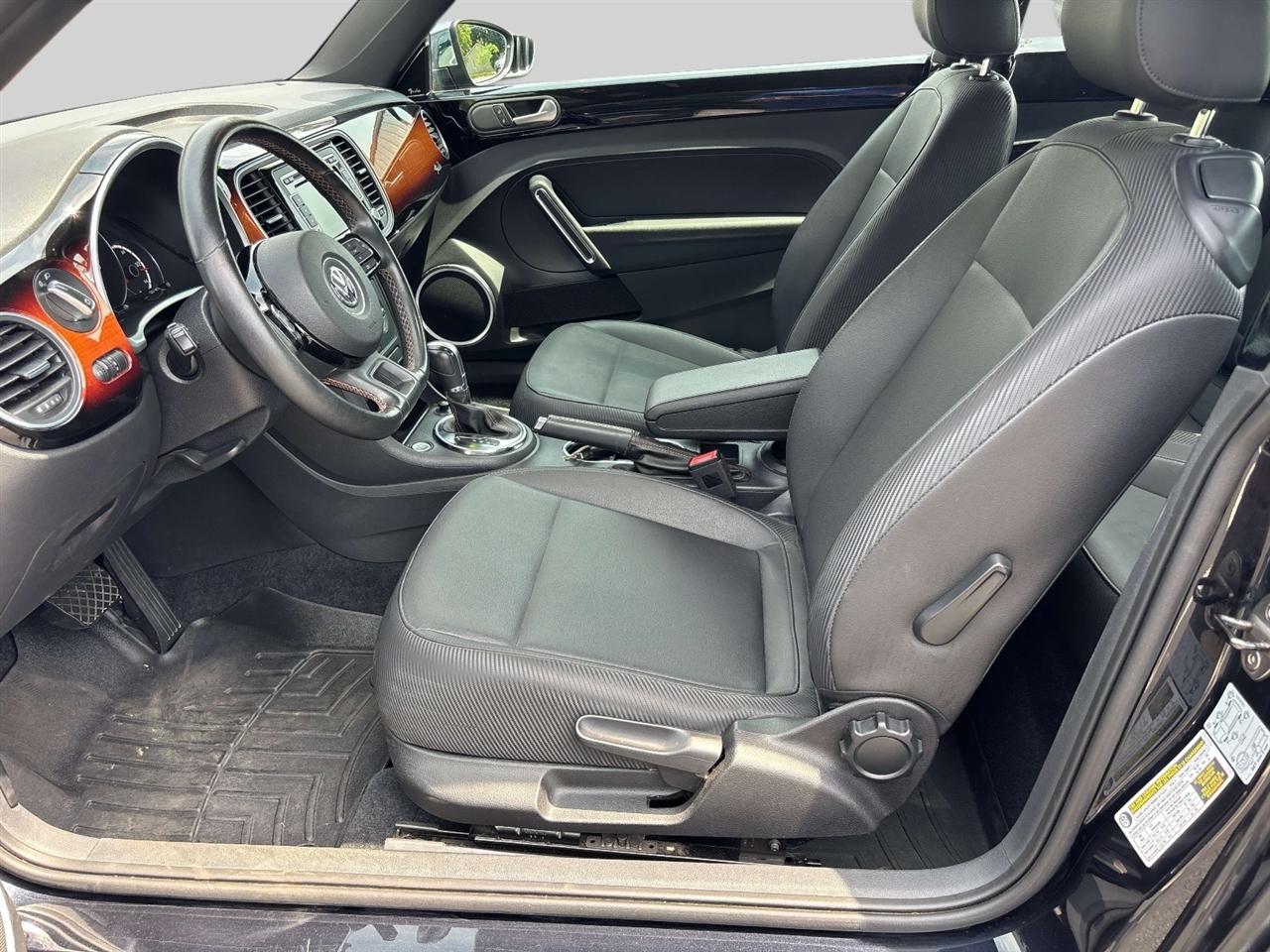 Volkswagen Beetle Coupe 2dr Auto 2.5L PZEV 2013