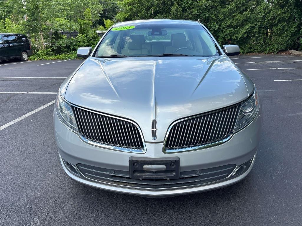 Lincoln MKS 4dr Sdn 3.7L FWD 2013