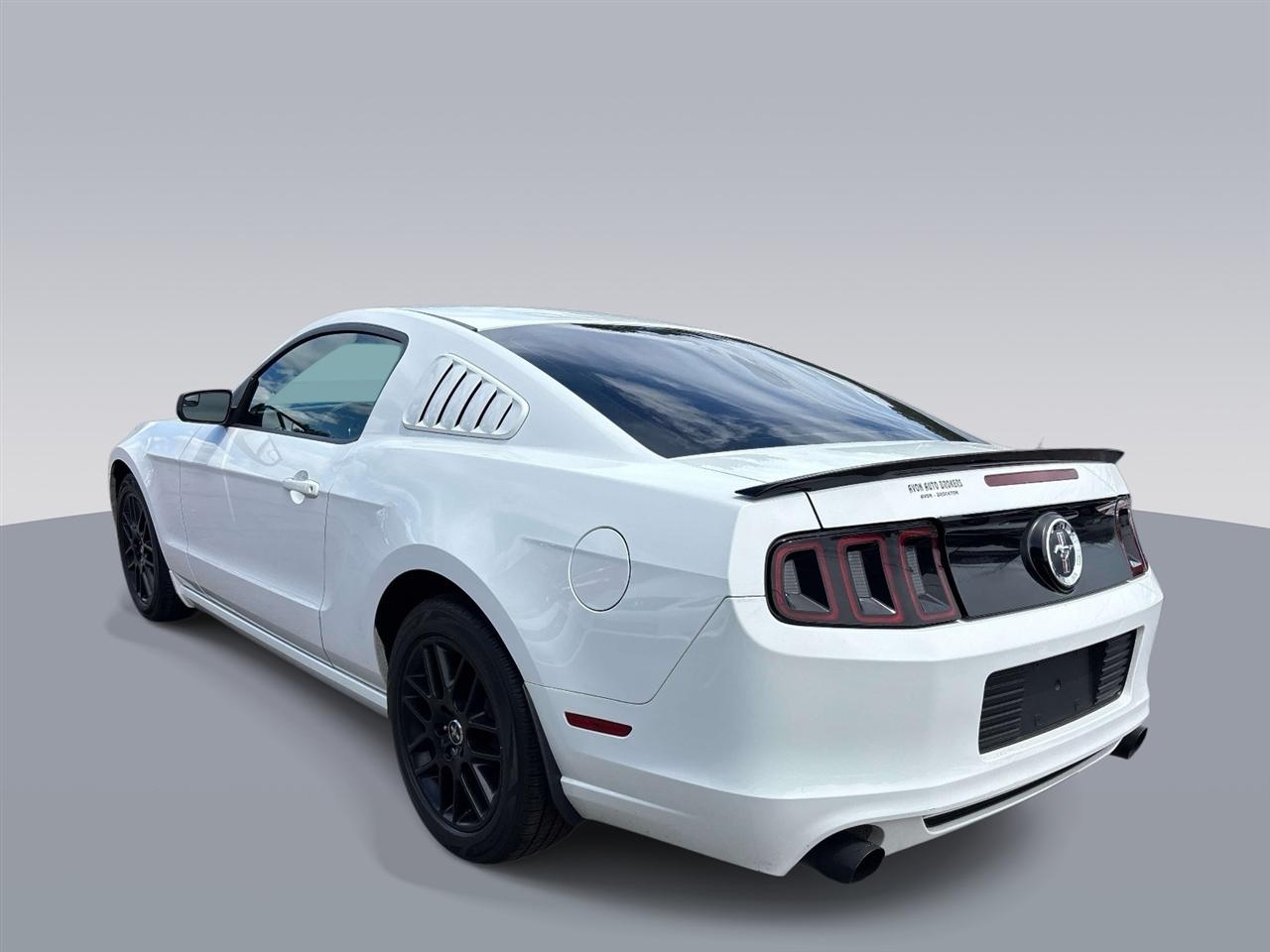 Ford Mustang 2dr Cpe V6 2014