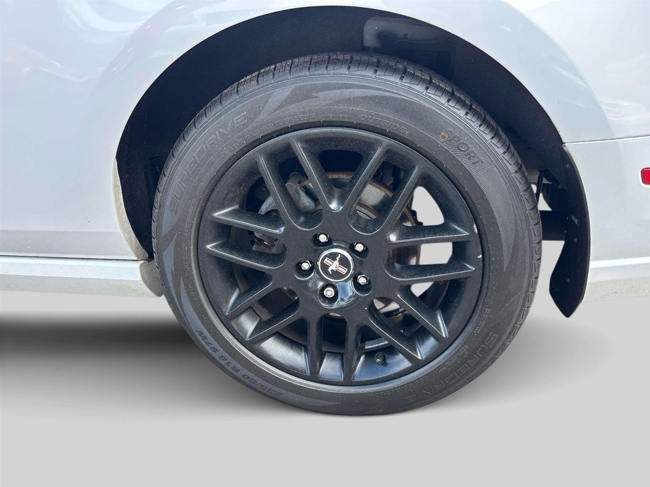Ford Mustang 2dr Cpe V6 2014