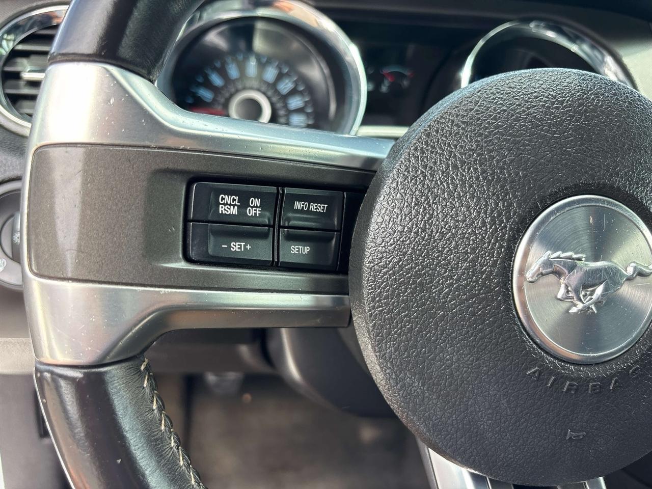 Ford Mustang 2dr Cpe V6 2014