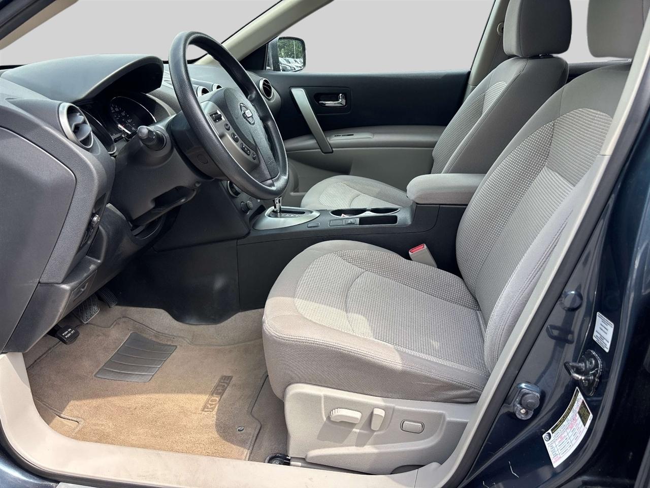 Nissan Rogue AWD 4dr SV 2013