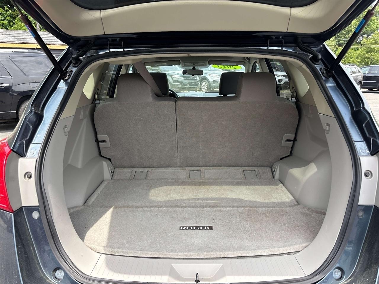 Nissan Rogue AWD 4dr SV 2013