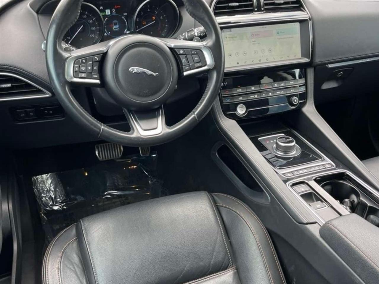 Jaguar F-Pace 25t Prestige AWD 2019