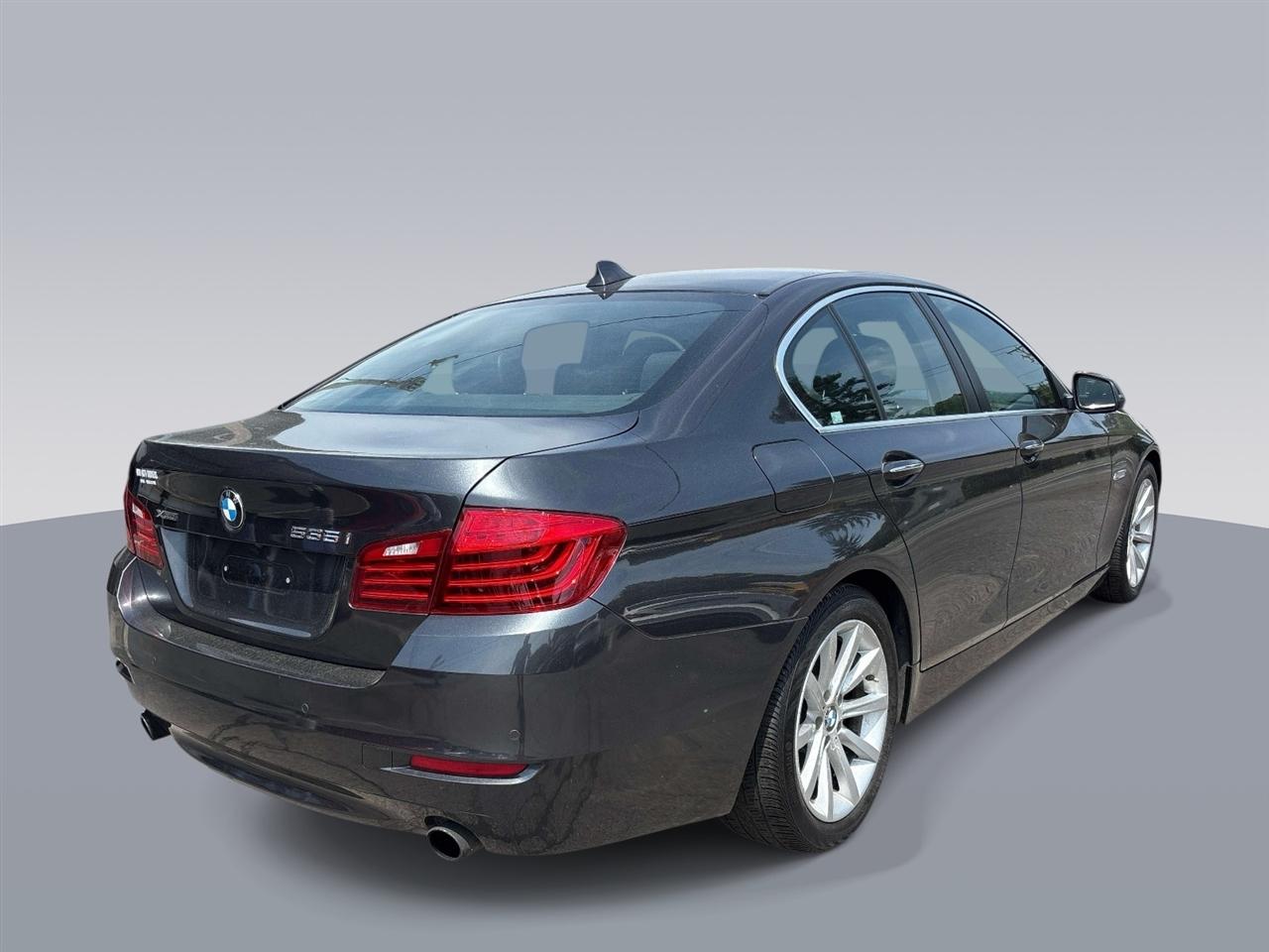 BMW 5 Series 4dr Sdn 535i xDrive AWD 2014
