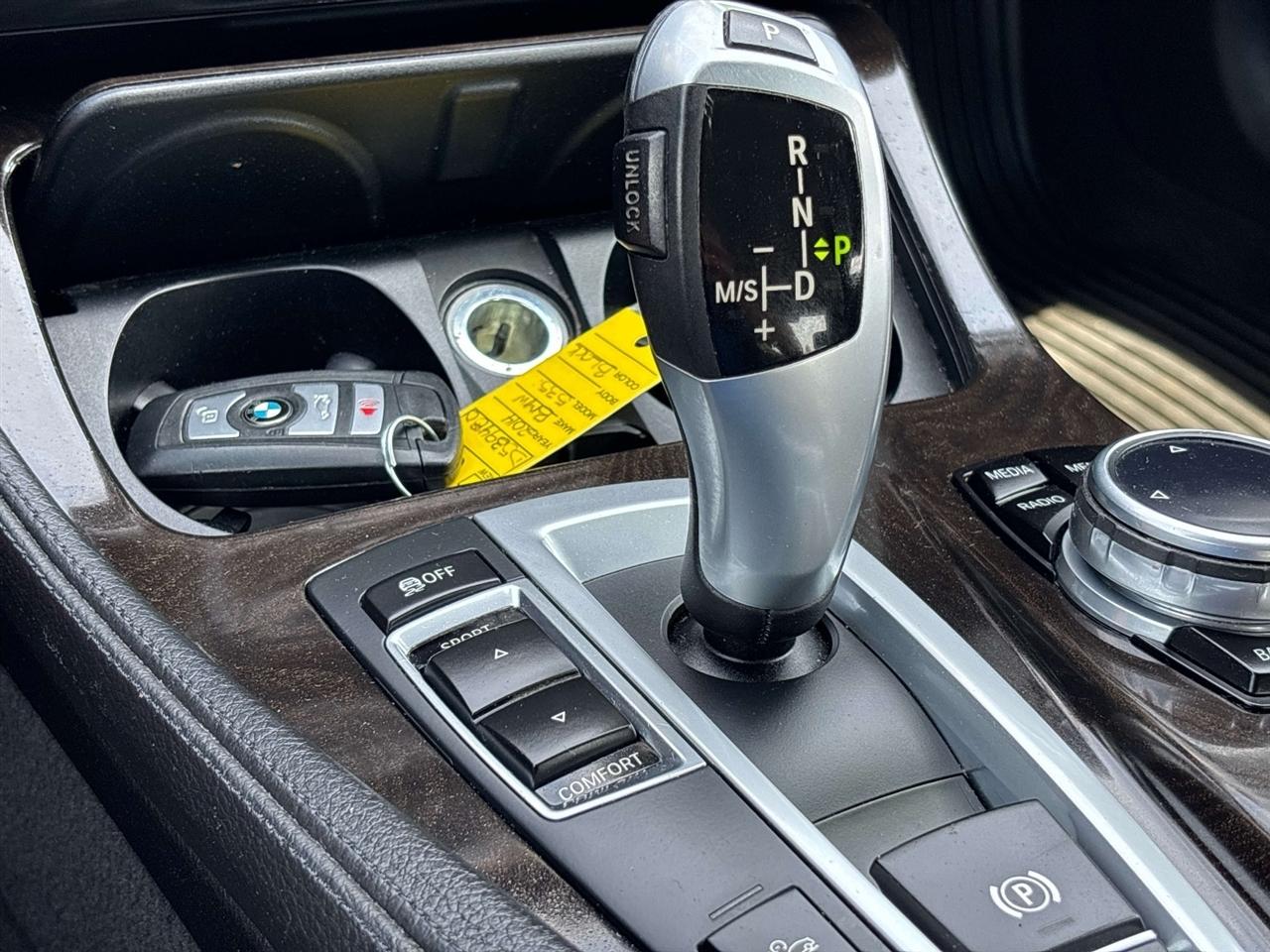 BMW 5 Series 4dr Sdn 535i xDrive AWD 2014