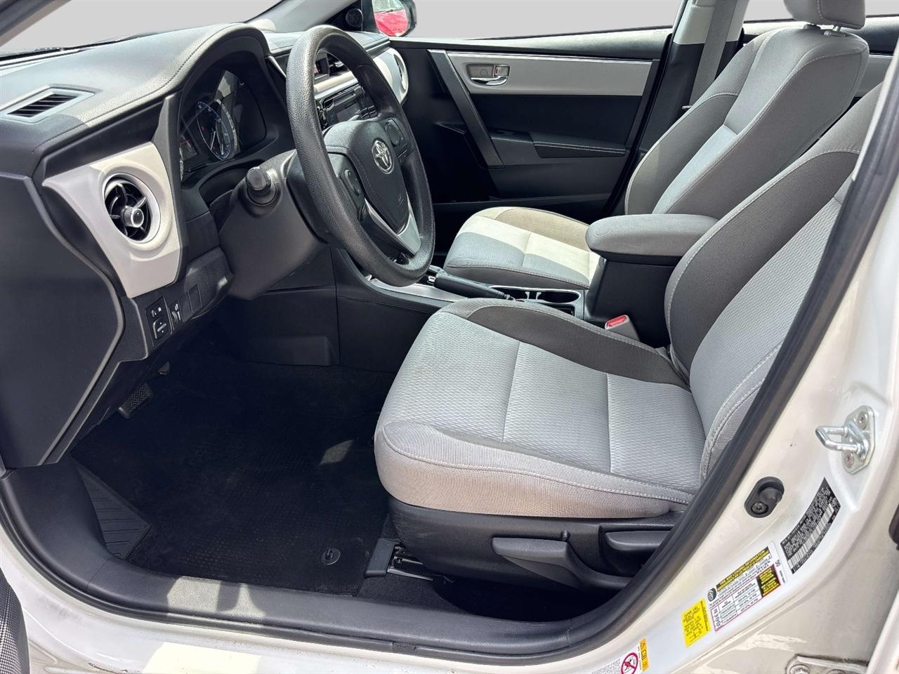 Toyota Corolla XLE CVT (Natl) 2018