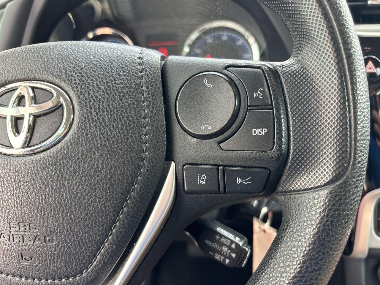 Toyota Corolla XLE CVT (Natl) 2018